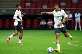 为球队抢篮 为球队抢篮